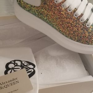 Alexander mcqueen sneakers brand new